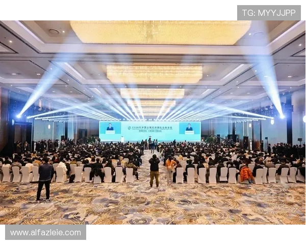 彭博资讯中文网举办线上财经论坛促进投资者与行业专家的交流合作